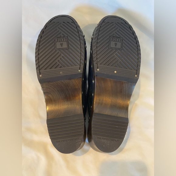 Frye Clara Campus Clogs - Picture 7 of 8